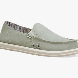 SANUKS Yoga Mat Slip On In Olive Gray